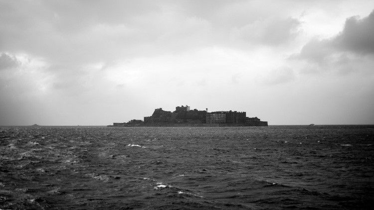 Los negros misterios que oculta la 'isla del infierno' en Japón