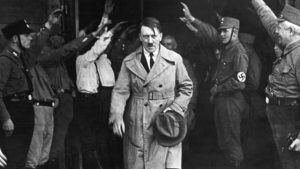 Historia-Nazismo-Adolf_Hitler-Homosexualidad-Alemania-Libros-Cultura_291985019_69929173_640x360