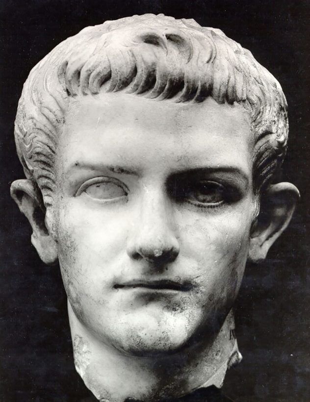 Caligula-SF-2-789x1024