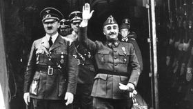 Nazismo-Segunda_Guerra_Mundial-Francisco_Franco-Franquismo-Espionaje-Libros_346729611_102146329_280x158