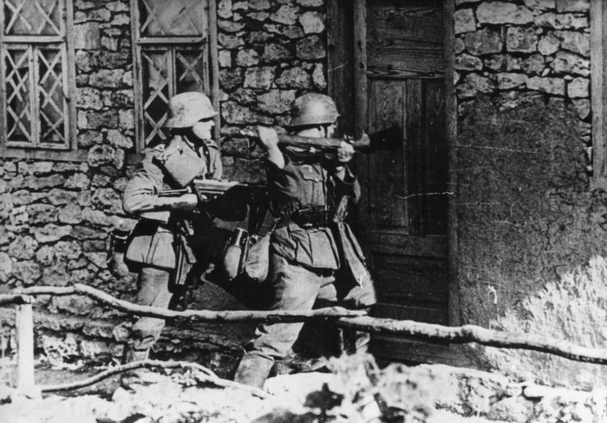 Tropas alemanes durante la Operación Barbarroja, en el verano de 1941.IMPERIAL WAR MUSEUMS