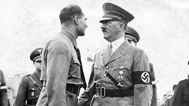 Hitler-Rudolf-Hess-k0jC-620x349@abc